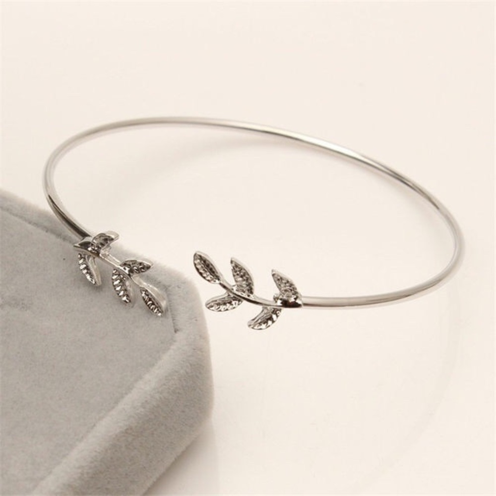 Handmade Metal/Silver Cuff Opening Bracelet